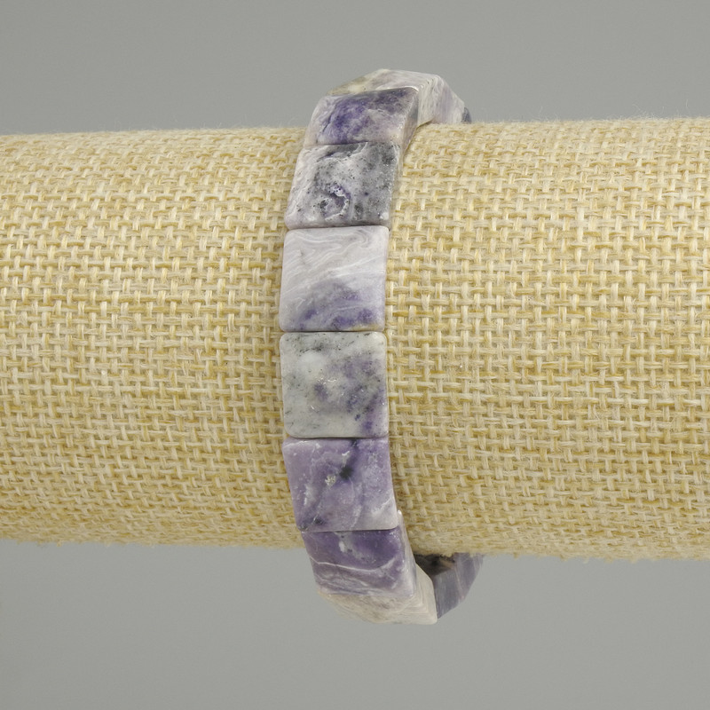 Charoite bracelet faceted square, diameter 11-11, 5x11-11, 5mm+-, length 18cm (stretch)
