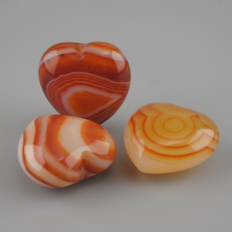 Cameo blank (base) for a pendant Heart Agate 20x20mm ± with hole for a pin