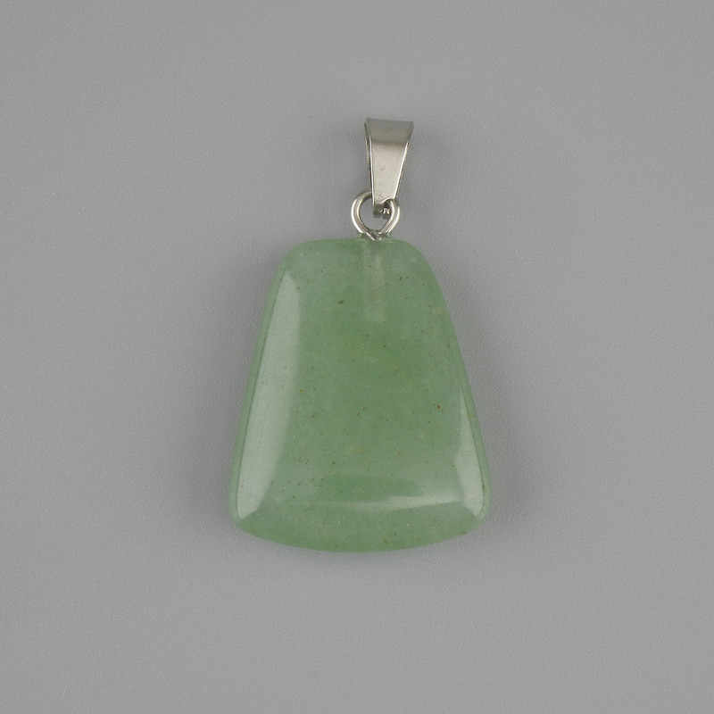 Jade pendant trapezoid 17×21 mm ±, length 30 mm ±