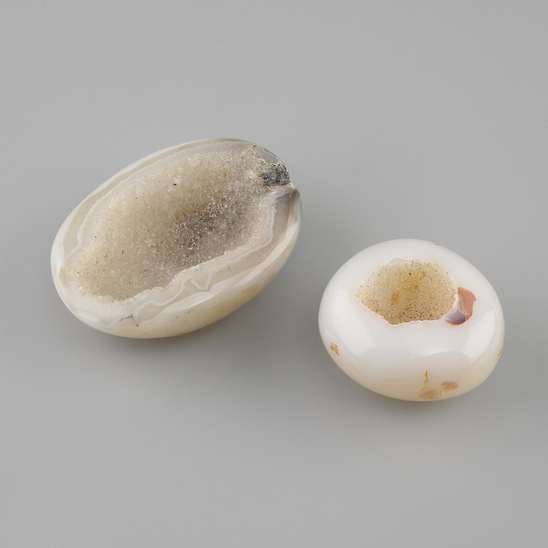 Price per 100g! Natural stone agate with geode souvenir, diameter 55-85x50-60mm± assorted sizes, weight from 110g