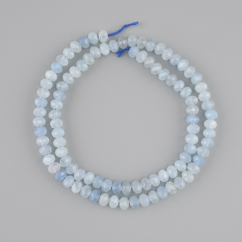 Aquamarine beads faceted rondelle, diameter 5, 5x4mm ±, length 39cm ± on a string