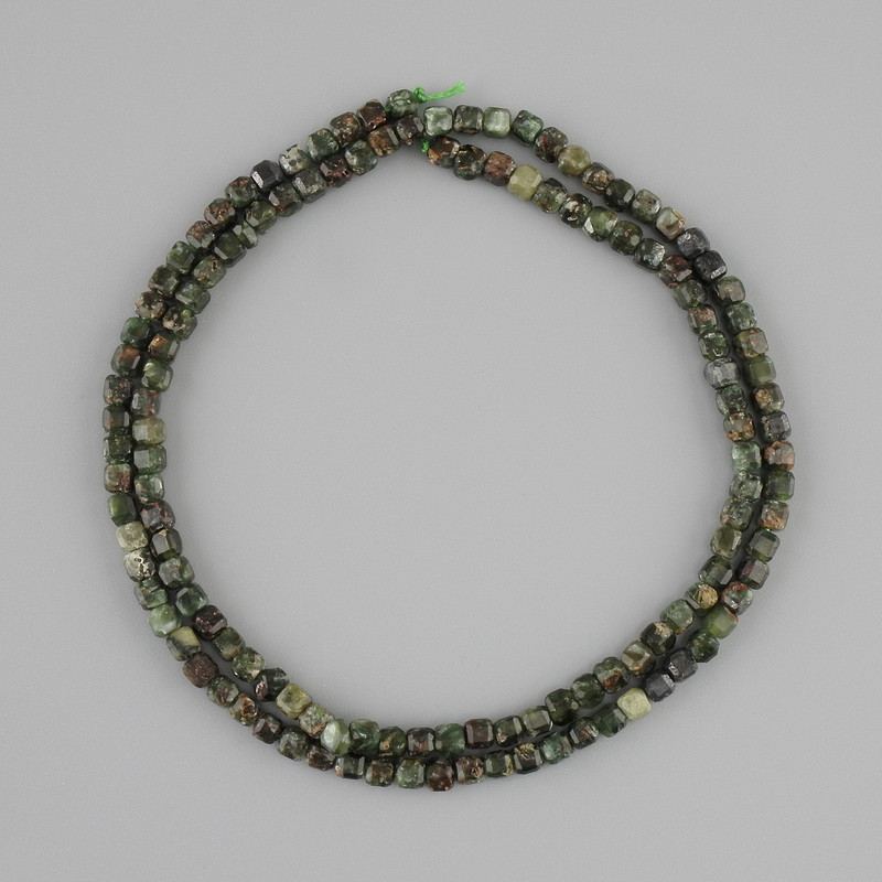 Seraphinite beads faceted cube, diameter 3x3mm +/-, length 39cm +/-
