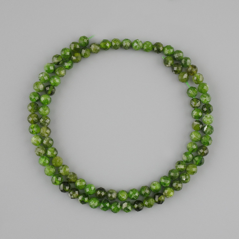 Diopside beads natural stone faceted bead, diameter 4mm +/- , length 37cm +/-