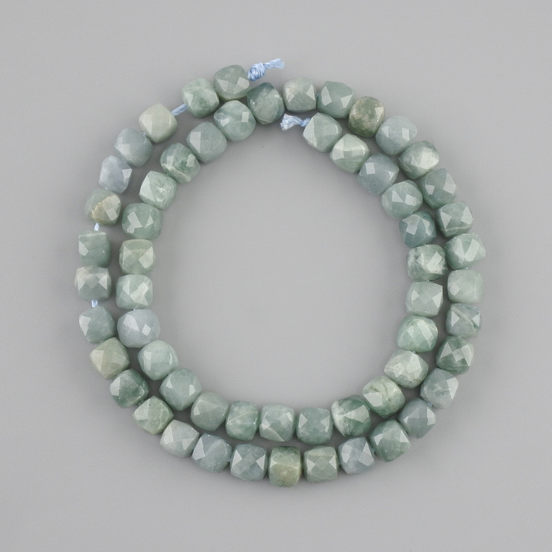 Jadeite beads faceted cubes, diameter 7x7mm+-, length 39cm+-