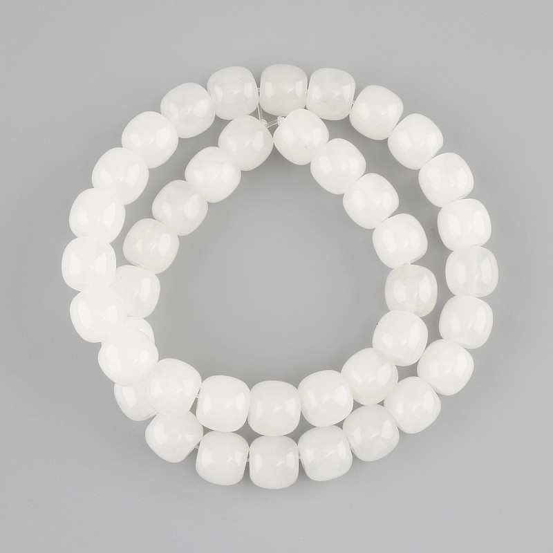 White quartz beads rondelle 10x9mm +/-, length 38cm +/-, on a string