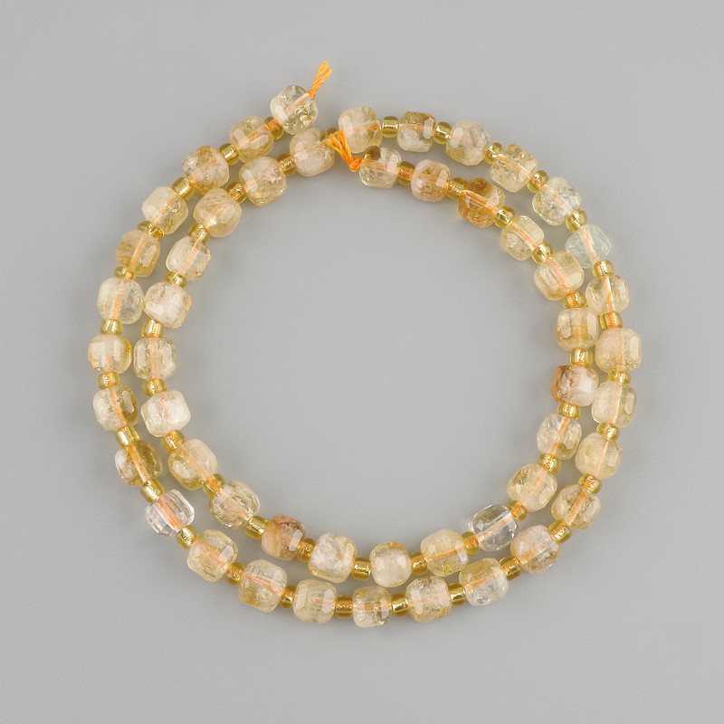 Citrine faceted cube beads, diameter 5×5 mm ± seed bead 3 mm ±, length 37 cm ±
