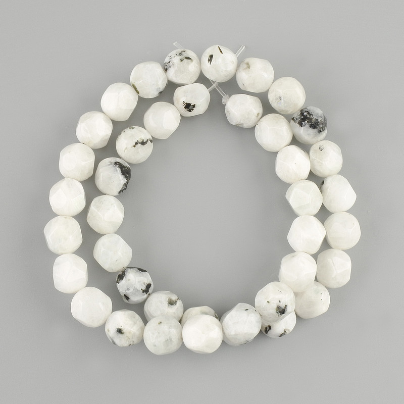 Adularia beads faceted, diameter 10x8, 5-9mm+-, length 39cm+- on a thread