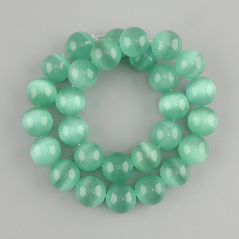 Cat's Eye beads smooth round bead, diameter 13-13.5 mm, length 37 cm +/- on a string