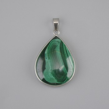 Malachite pendant in a silver-toned metal setting 45x30mm±, length 51mm± (assorted sizes)