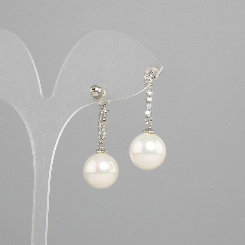 Stud earrings with Majorca pearls, diameter 12mm+-, length 30mm+-