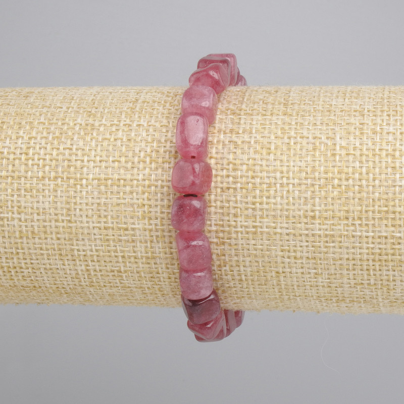 Tourmaline bracelet cube, diameter 7-8 mm +-, length 18 cm +/- stretch