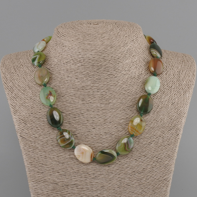 Necklace Agate oval 20x15mm +-, length 45cm +- with clasp