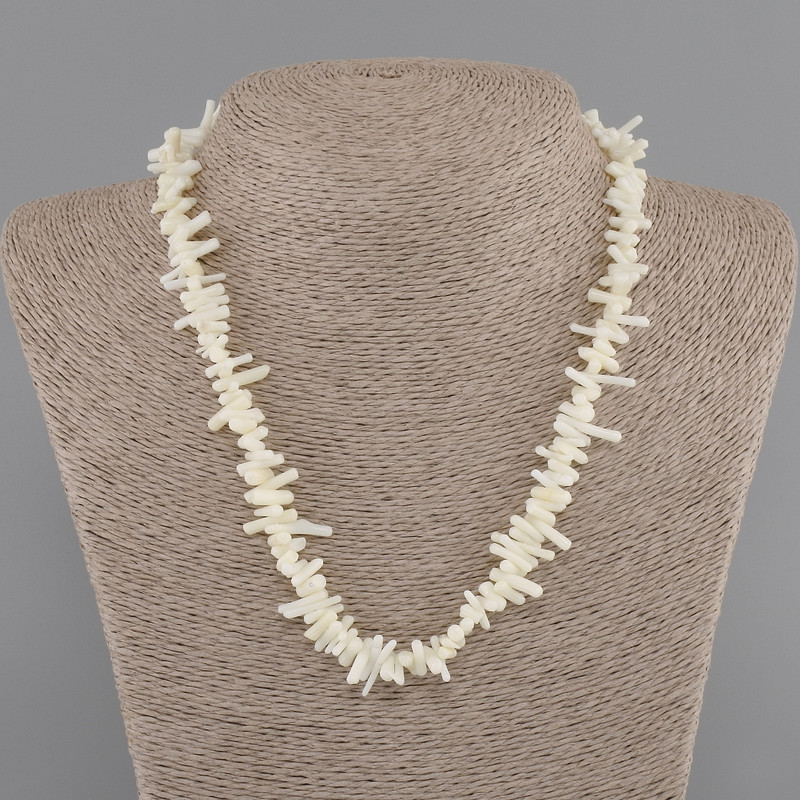 Necklace Coral nugget needle 8-17x1-3, 5mm+-, length 45cm+- with clasp