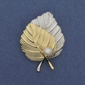 Brooch 'Majorca Leaves' golden and silvery metal 39x30mm+