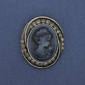 Cameo Dame brooch-pendant, silver-tone metal, 44×37 mm +