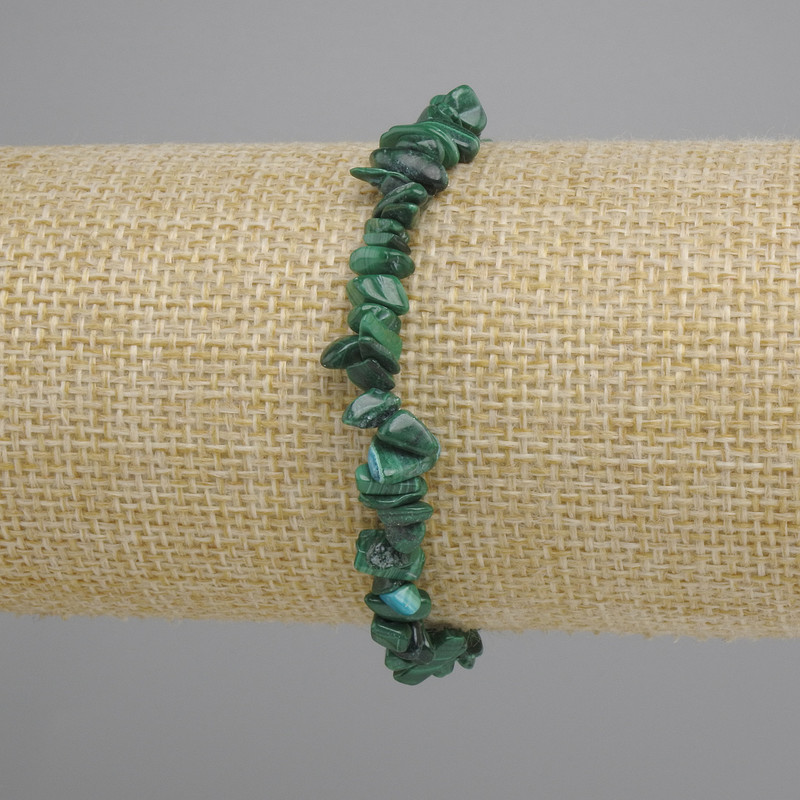 Malachite bracelet, rubble; diameter 5–8 mm, 5×1–3 mm ±, length 18 cm ± stretch