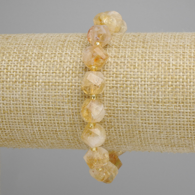 Citrine bracelet faceted diamond shape, diameter 9x9mm ± bead 3mm ±, length 18cm ± stretch