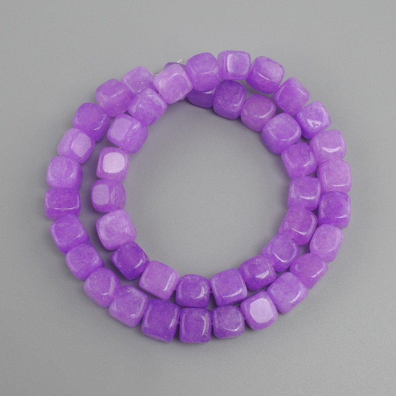 Lavender Amethyst beads cube, diameter 7–8 mm +/-, length 38 cm +/-