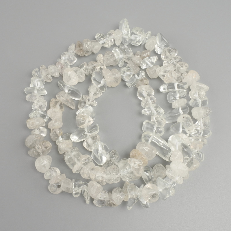 Rock crystal beads, crystal chips, diameter 10–21x3–12mm ±, length 78cm ± on a string