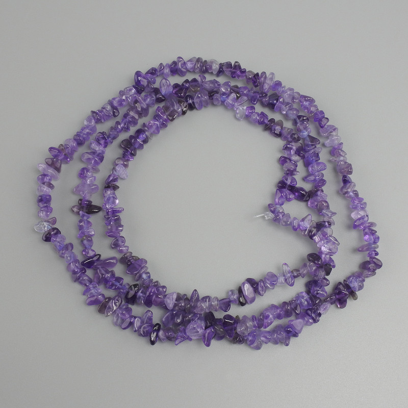 Amethyst chip beads, diameter 4-8x1, 5-4, 5mm ±, length 80cm ± on fishing line