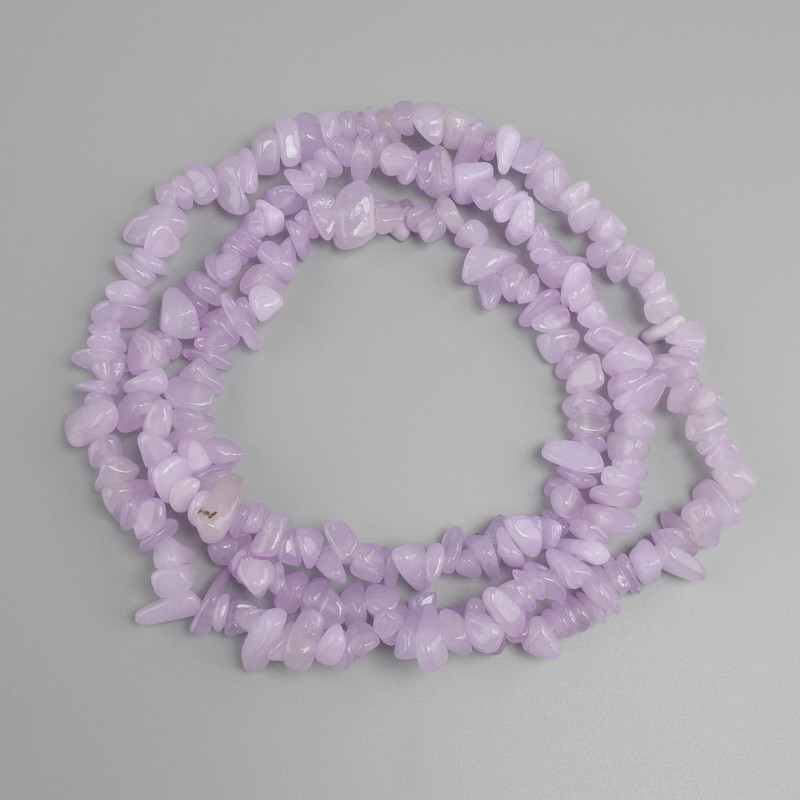 Amethyst gemstone chips beads, diameter 6-12x2-7 mm +/-, strand length 78 cm +/- on nylon thread