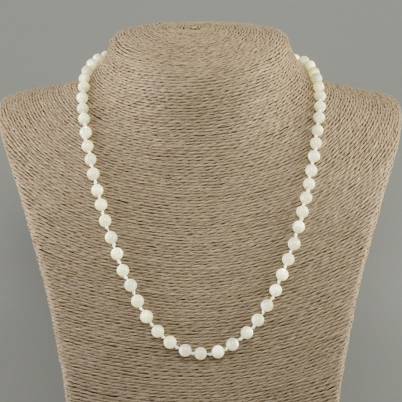 Necklace Mother-of-pearl smooth bead, diameter 6mm+-, length 50cm +- with clasp