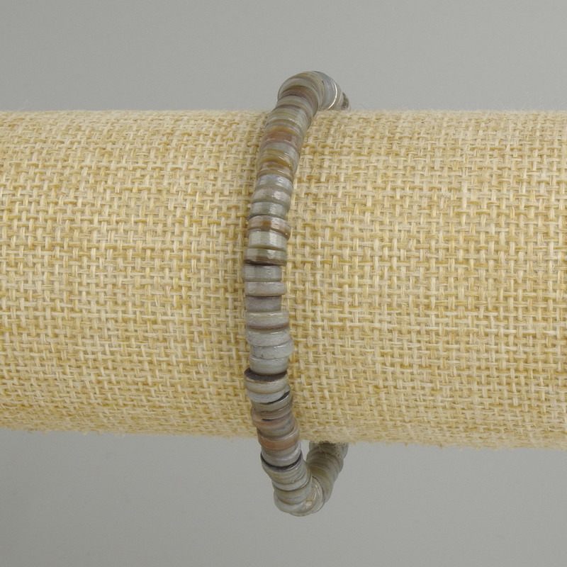 Bracelet with Scapharca shell (safarka) rondelle, diameter 6×1, 5-2mm ±, length 18cm ± stretch