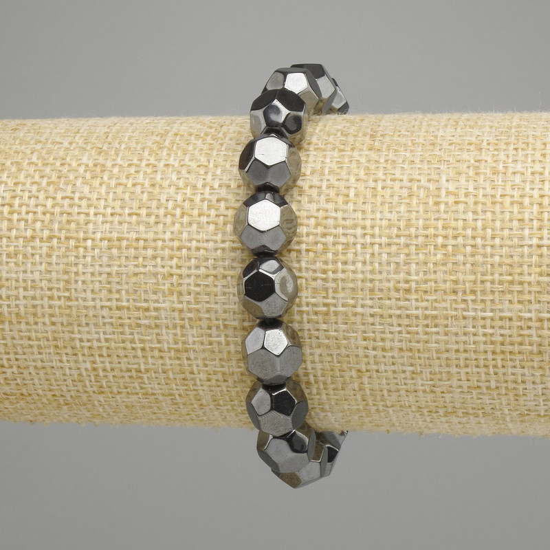 Hematite bracelet faceted bead 10mm±, length 18cm± stretch