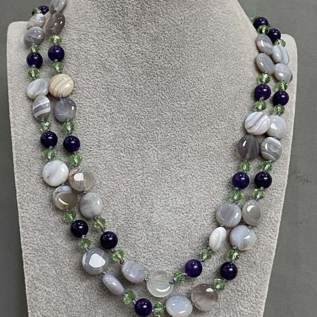 Necklace Agate Botswana coin 11mm± Amethyst bead 8.5mm± length 65cm± with clasp
