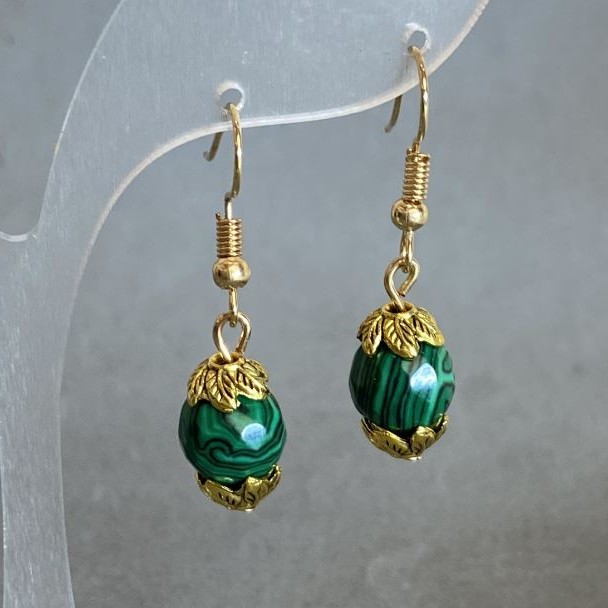 Earrings Malachite faceted round bead 9.5 mm+-, length 35 mm+