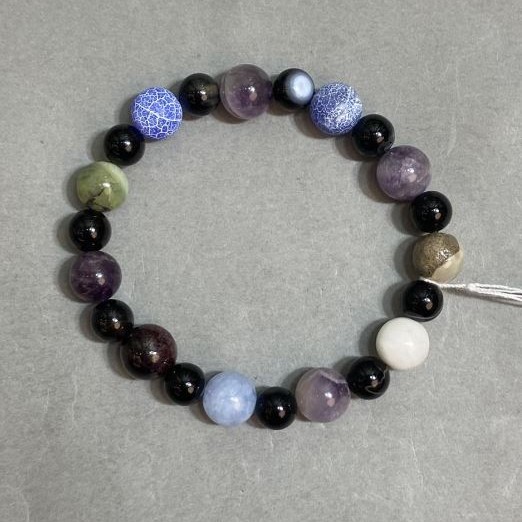 Amethyst bracelet smooth bead 8mm ± Agate bead 6mm +-, length 18cm ± stretch