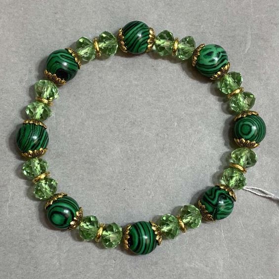 Bracelet Malachite smooth round bead 8mm+- Czech crystal faceted rondelle 8x6mm+- length 18cm +- stretch