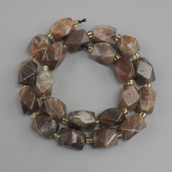 Beads Sunstone faceted prism, diameter 13-15x10-12mm+- seed beads 3mm+-, thread length 39cm+