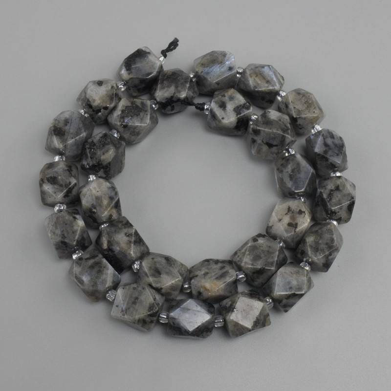 Larvikite beads faceted, diameter 11, 5-12x9-11mm+- seed beads 3mm+-, length 39cm+-