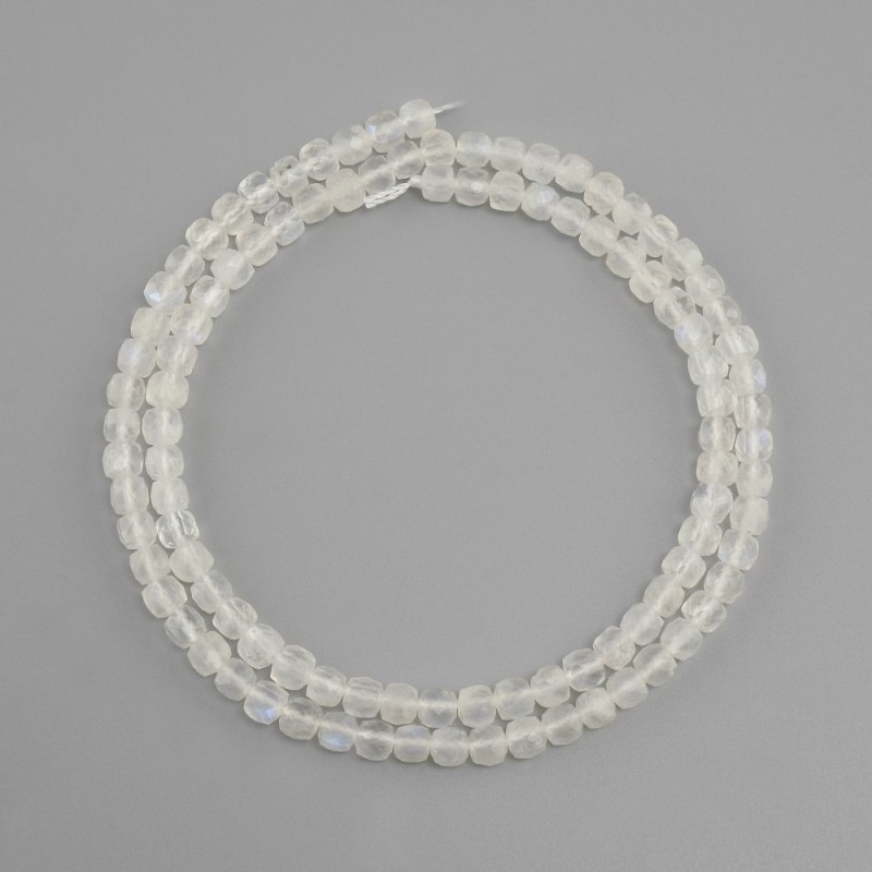 Adularia tumbled faceted cube beads, diameter 4x4 mm +/-, length 39 cm +/-