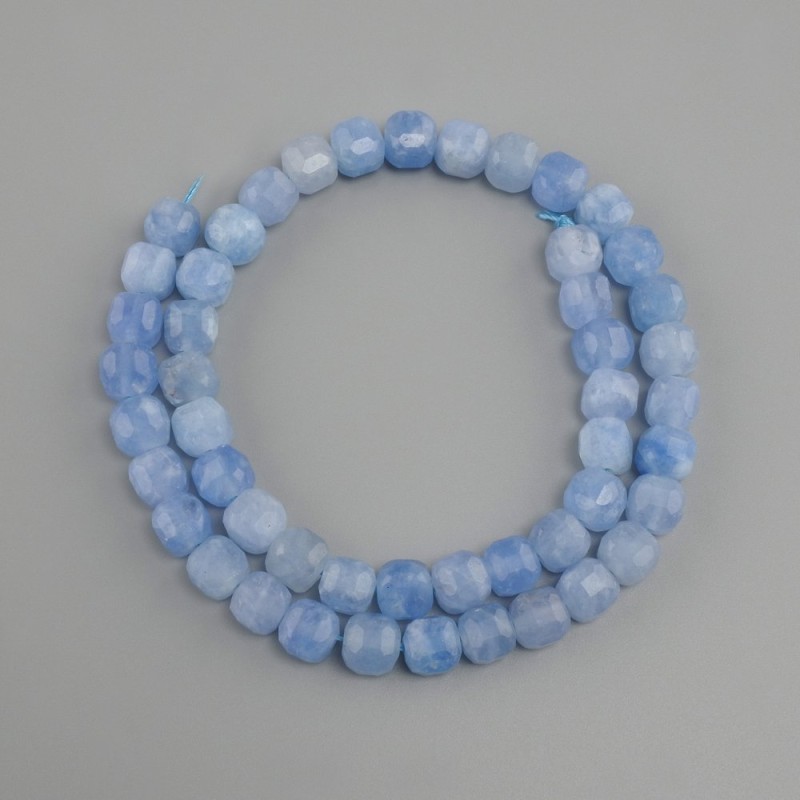 Aquamarine Faceted Cube Beads, diameter 7x7 mm+-, strand length 35 cm+