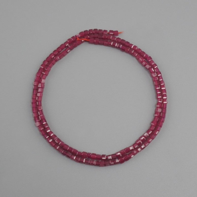 Garnet Corundum Beads natural stone faceted cube, diameter 2x2 mm +- , length 39 cm +-