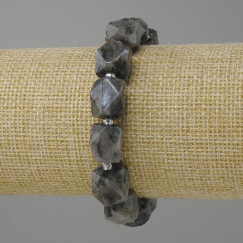 Larvikite bracelet faceted, diameter 11, 5-12x9-11mm+- seed beads 3mm+-, length 18cm +- stretch