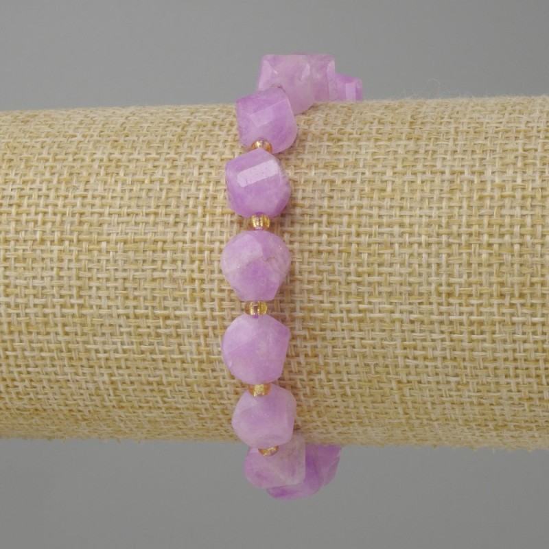 Bracelet Lavender Amethyst Faceted Cubic Bead, Diameter 10x9mm +- Beads 3mm +- , Length 18cm +- Stretch