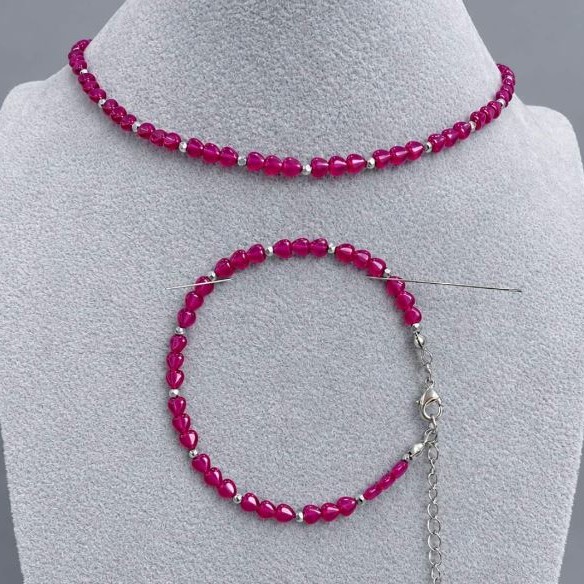 Choker and bracelet set Ruby corundum heart 4mm+- Hematite faceted bead 2mm+-, length 35cm + 5 cm chain, length 18cm +5 cm extender