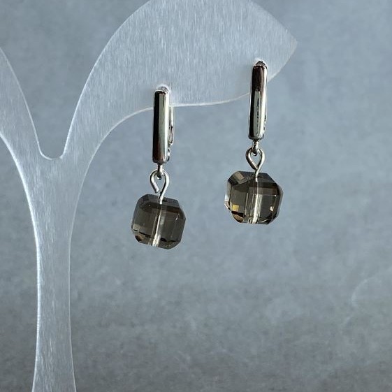 Earrings Rauchtopaz faceted cube 8.5x8.5 mm ±, length 25 mm +