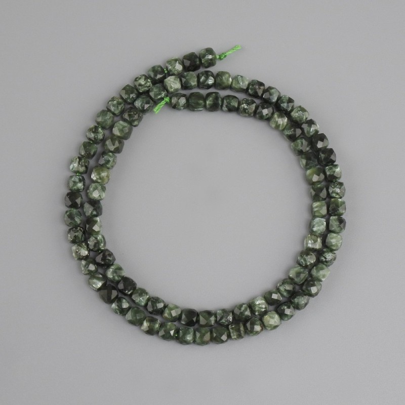 Seraphinite beads faceted cube 4x4mm +-, length 37cm +-