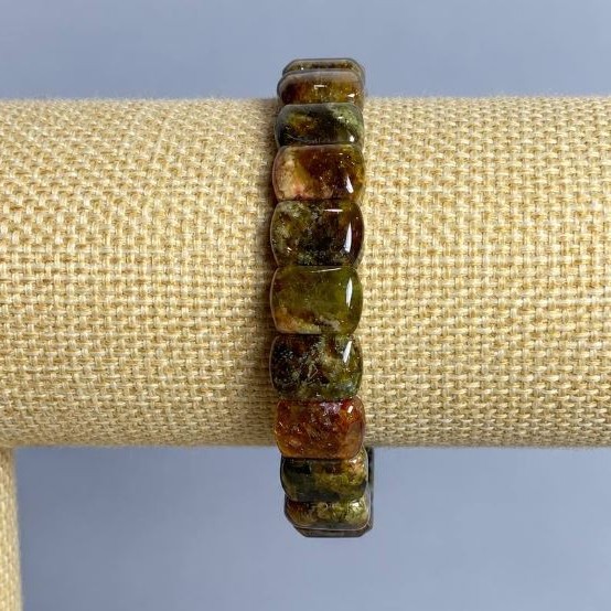 Bracelet Green Garnet Grossular Natural Stone Smooth Link, 12x8mm +- , length 18cm +- stretch