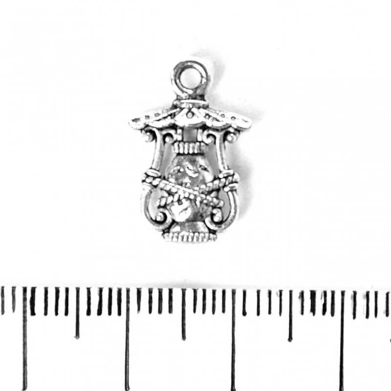 Jewelry Findings Pendant Kerosene Lantern d 18x12mm pack 20g +/- 20pcs