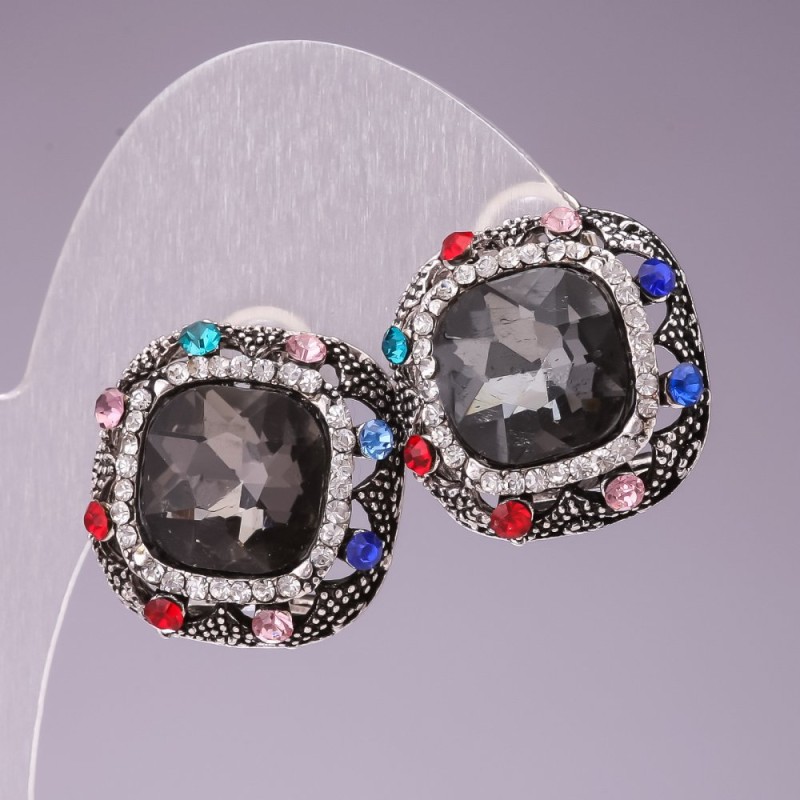 Earrings 2.3cm rainbow square rhinestones crystal gray