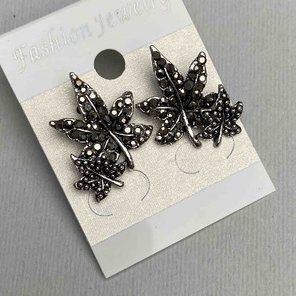 (25/20mm) Double Leaf Earrings, Black Rhinestone