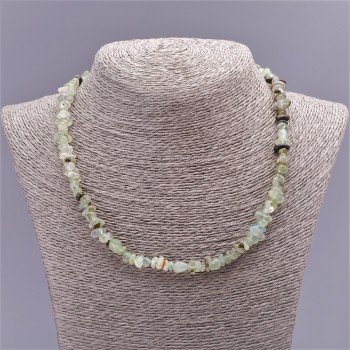 Necklace Prehnite Tumbled Cross-Cut Beads, diameter 8mm (+-), length 47cm