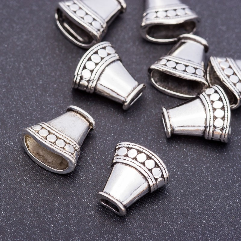 Bead Cap Finding for Beads, diameter 16x16x8mm, hole d. 4x5mm, pack 20g +/- 8pcs