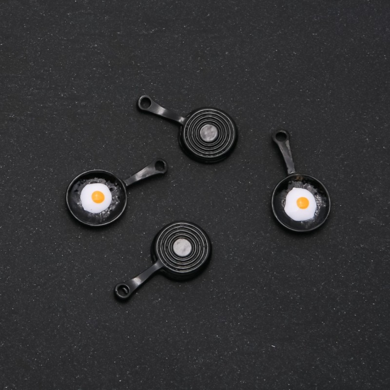 Findings Pendant Frying Pan with Fried Egg Enamel 26x14mm, Pack of 4