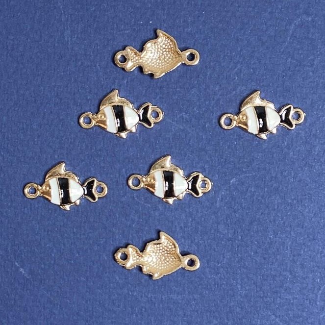 Fish Connector Finding, Black Enamel, 22x13mm, Pack of 6, Yellow Metal